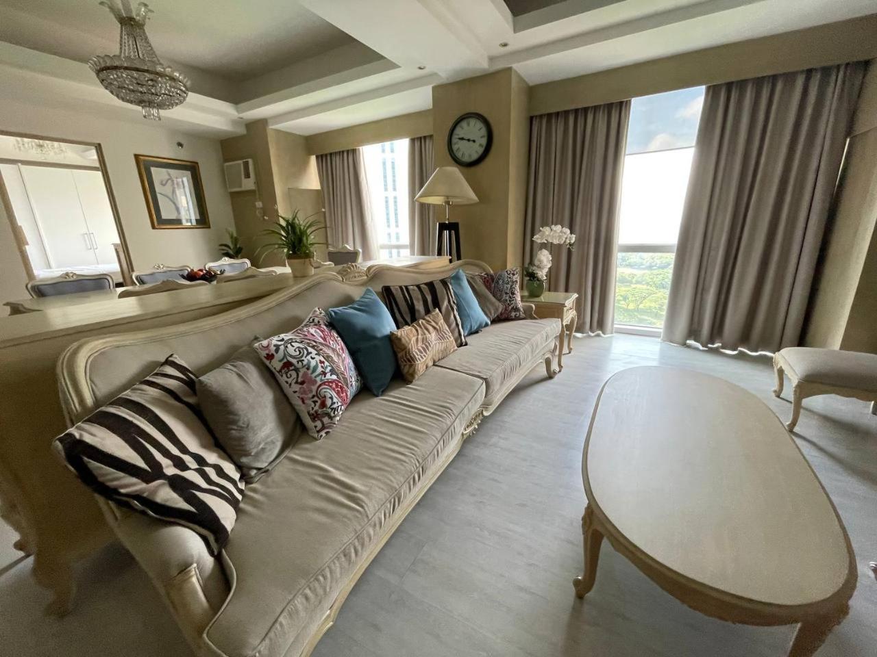 Avant At The Fort By Urban Realty Manila Exteriér fotografie